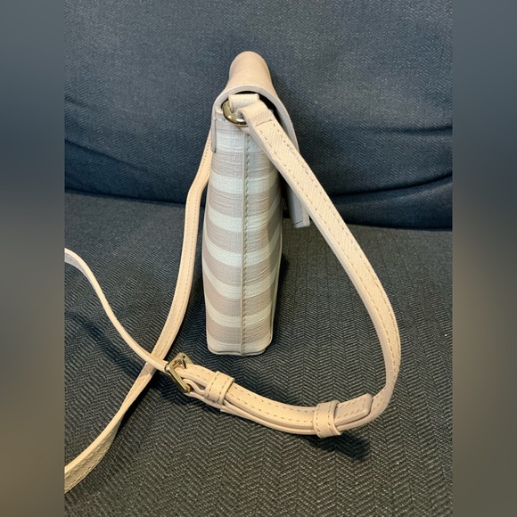 Kate Spade striped crossbody - Story book lining - Picture 5 of 8